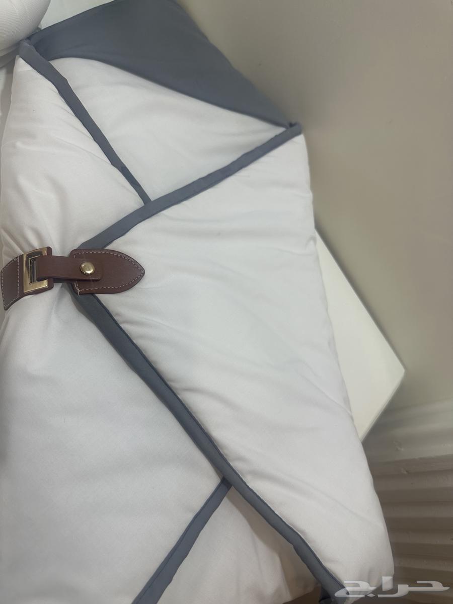 مدس طفل ولبس الام64404542194177110