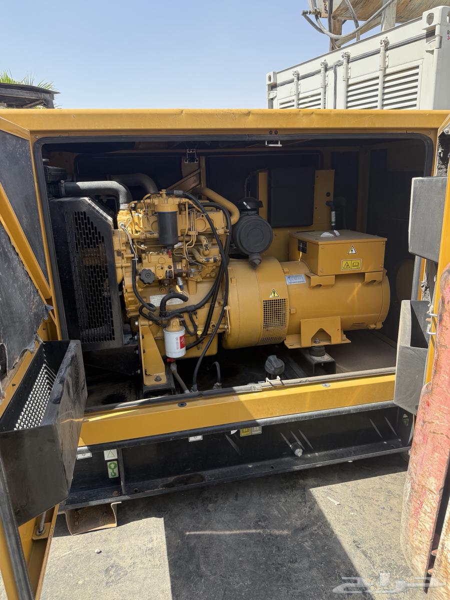 مكينة كهرباءكتربلر كاتم صوت64404542227330114