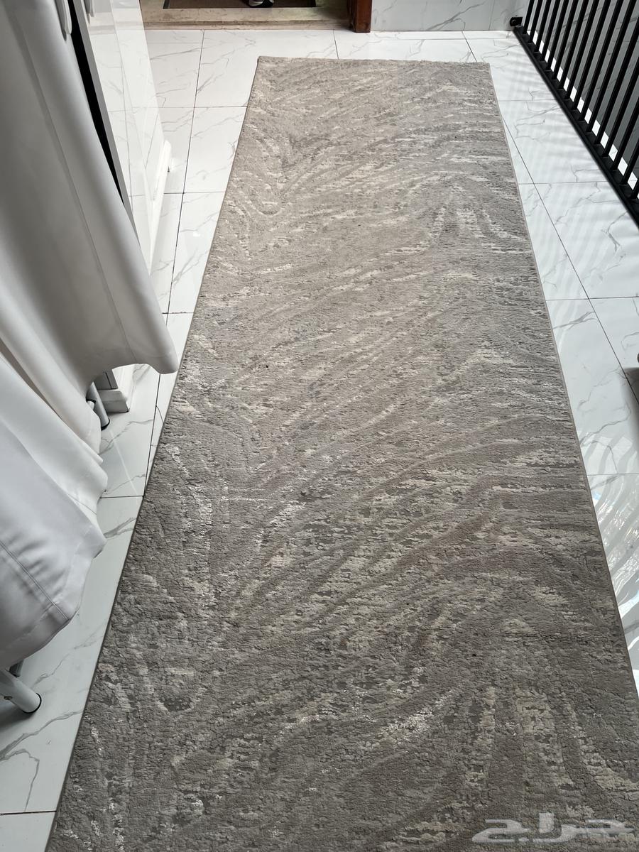 Two large 4.3 and two small64404277908098112