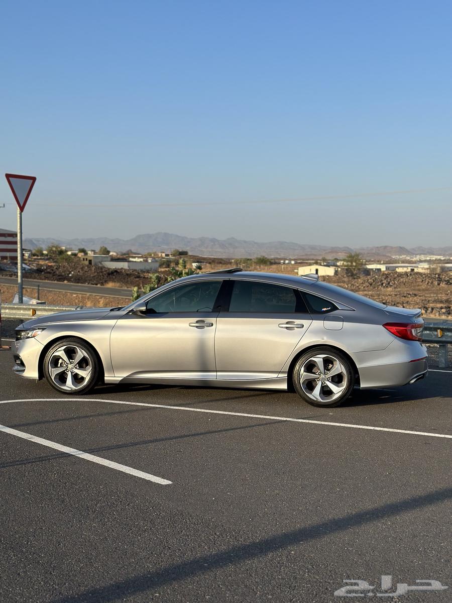 هوندا أكورد 201864558517026051112