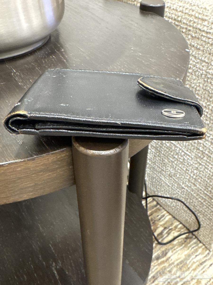 محفظة رجالية للبيع64403151642241112