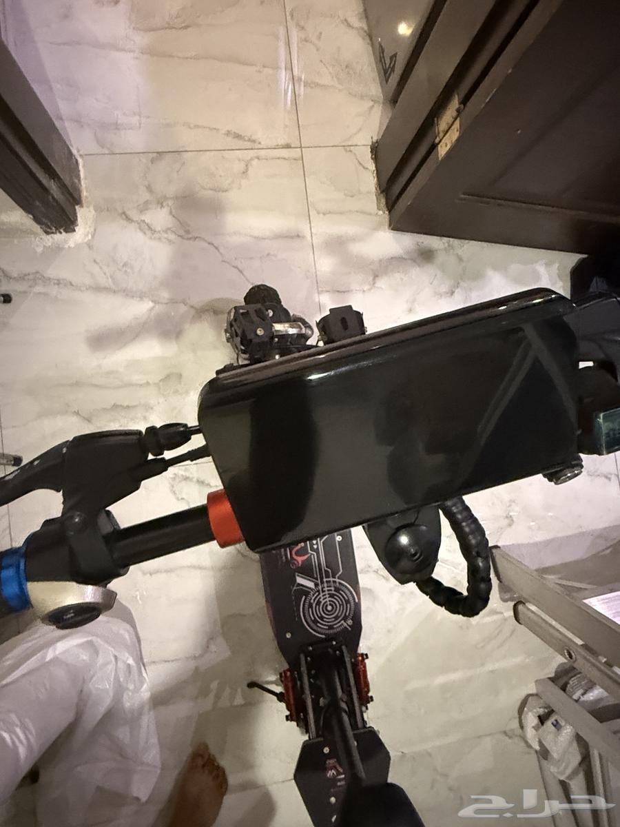 سكوتر كهربائي شبه جديد Scooter64403068722562114