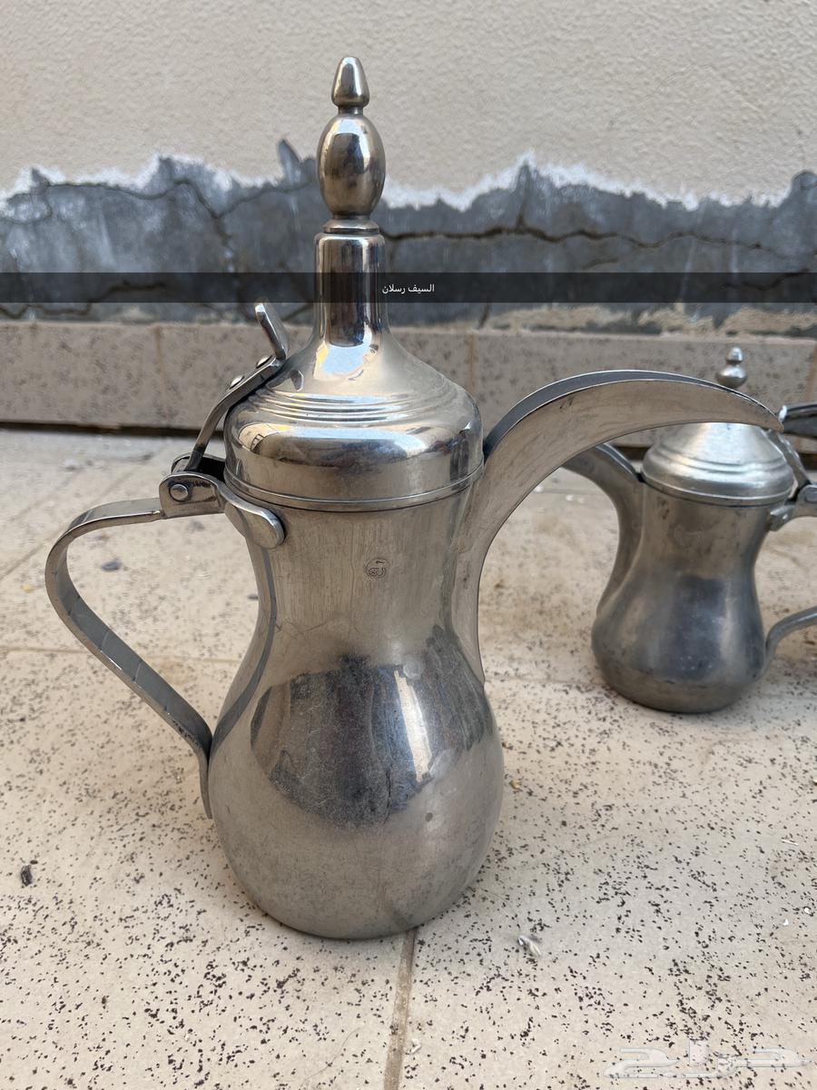 دلال اللي يبي التفاصيل واتس64402299708929112