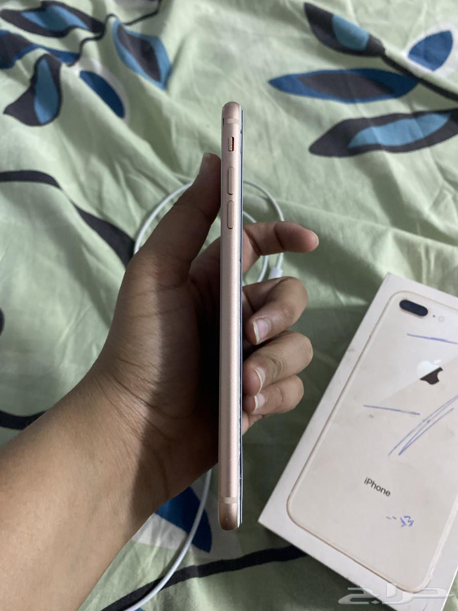 جوالها iPhone 7 للبيع لسة وقال ما نغير شي مو مفكوك نسبة بط64402134214273113