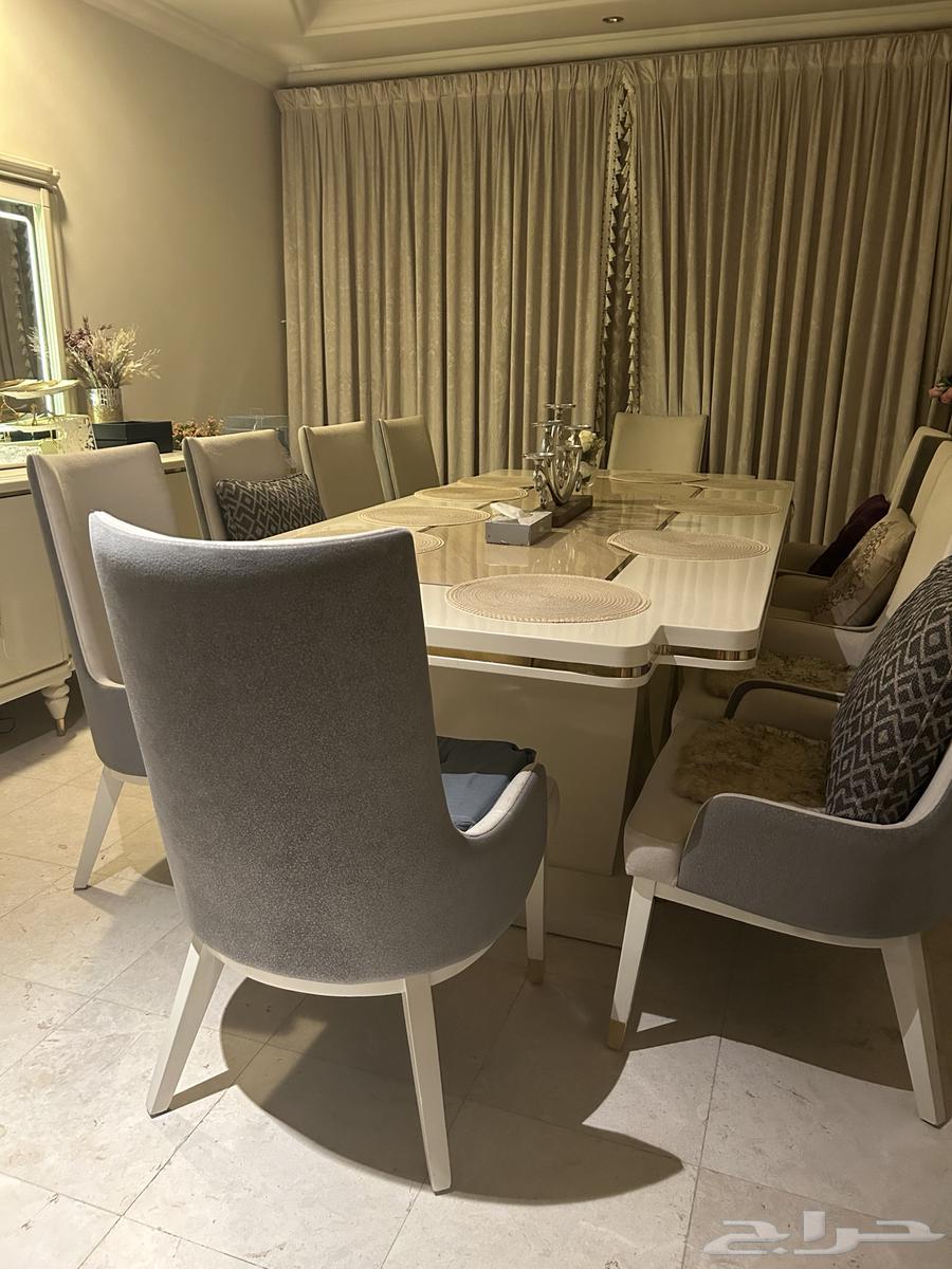 Dining table with 10 chairs for sale64403986343298110