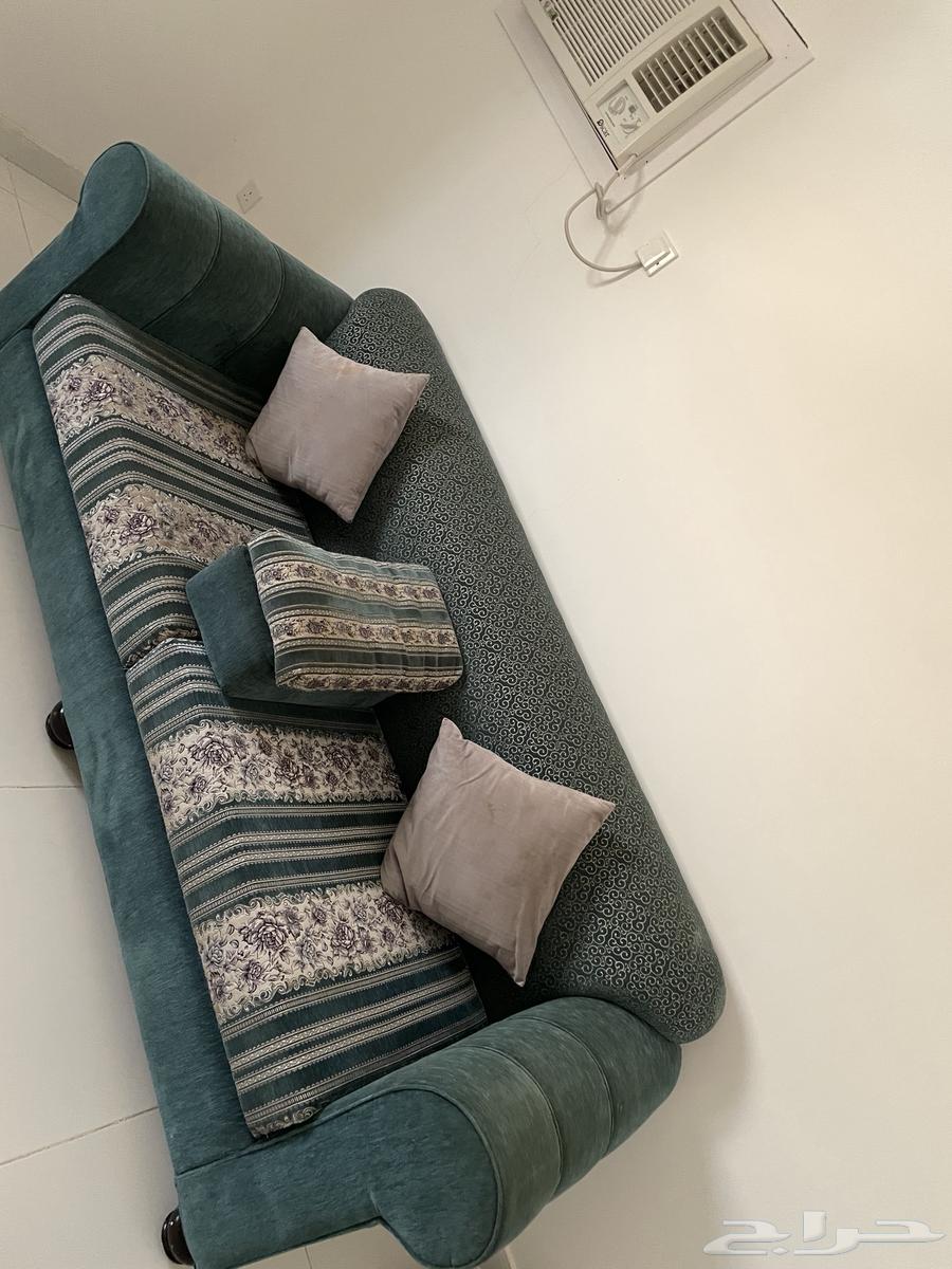 Four-piece sofa and office table for sale63619646714499111