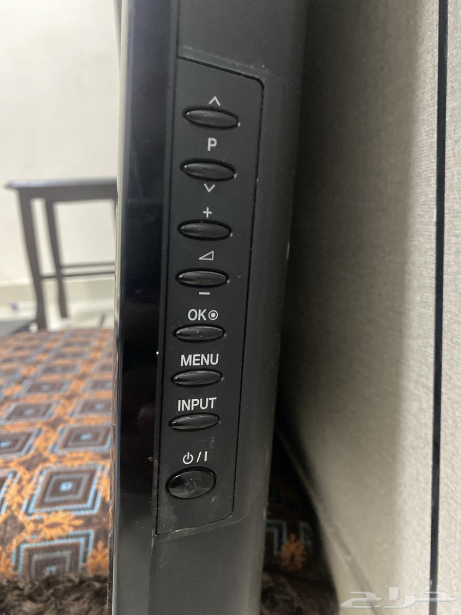 للبيع شاشه 43LGبوصه مداخل سليمه كل شي سليم فيها على السوم64403521102209111