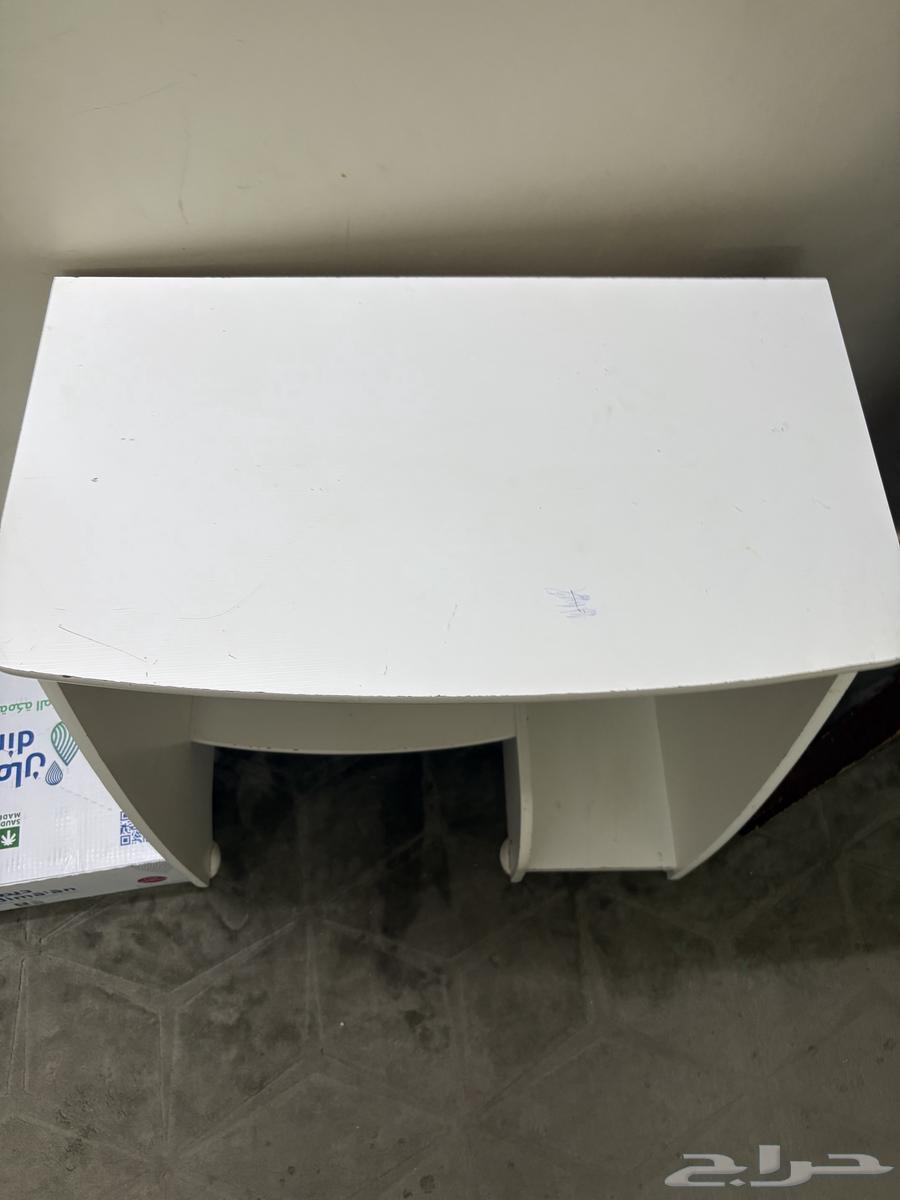 طاوله مكتبية للبيع مستعجل64404680771842111