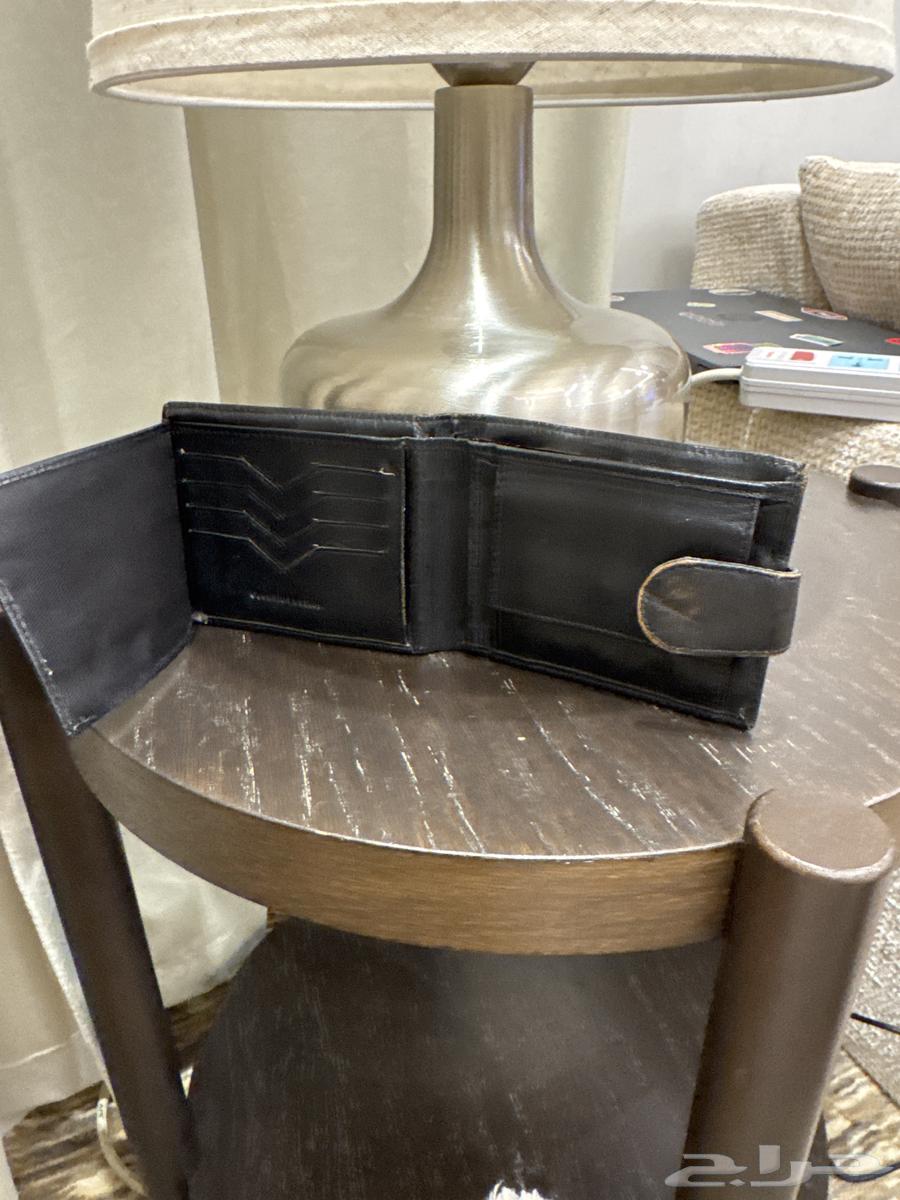 محفظة رجالية للبيع64403151642241114