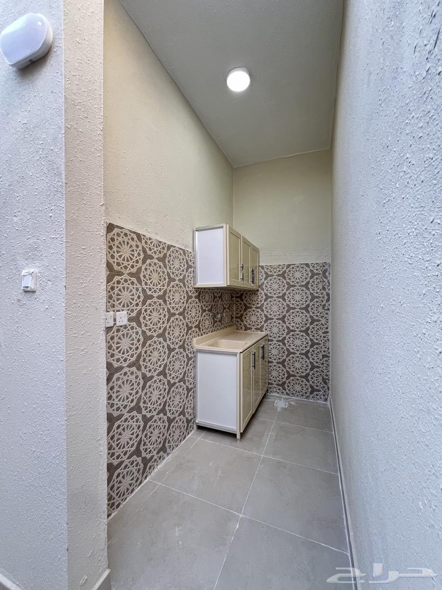 غرف عزاب للايجار بحي الرمال قريبة مكيف ومطبخ راكب عدد 20 غر63614098173569114