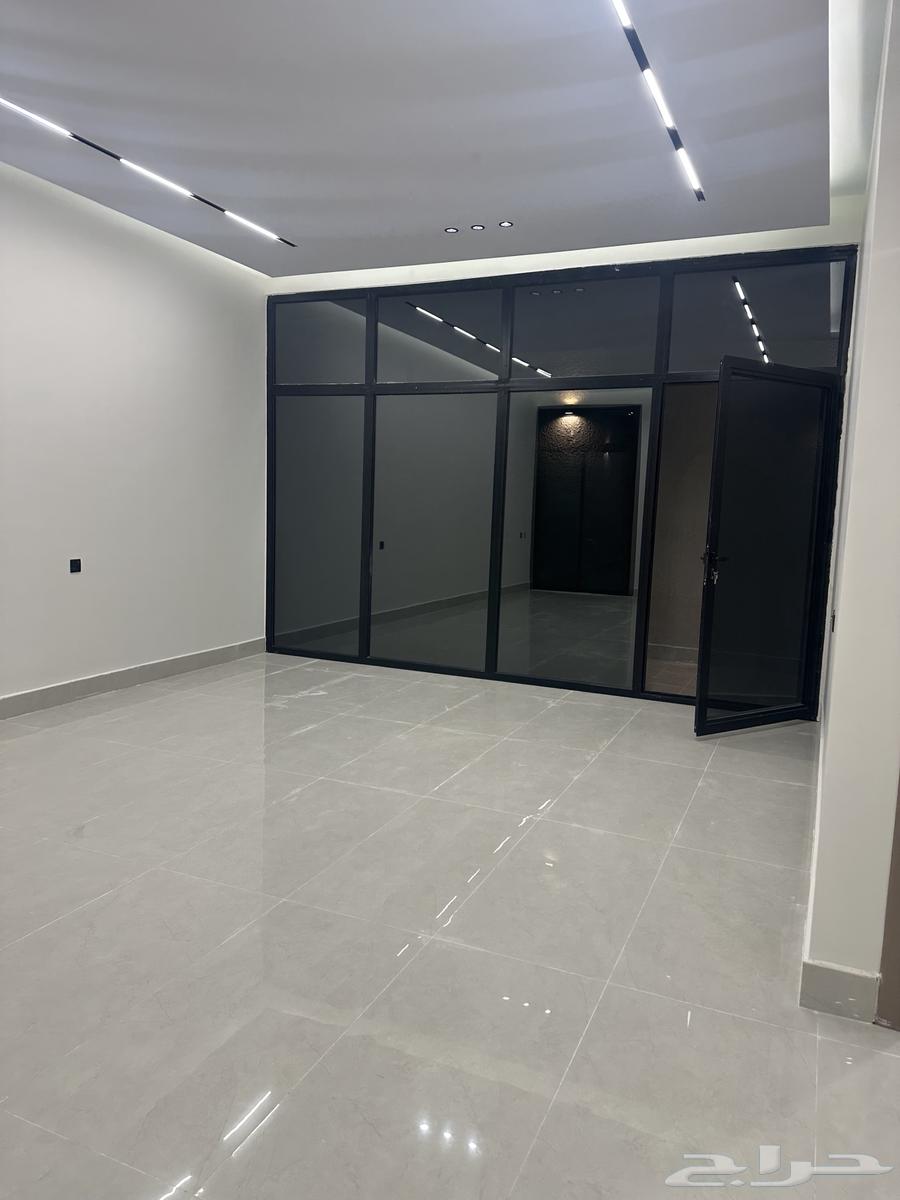 Villa64141431295874112