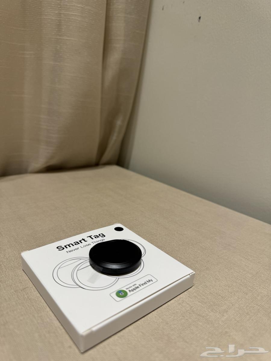 Tracking device64403457496579110