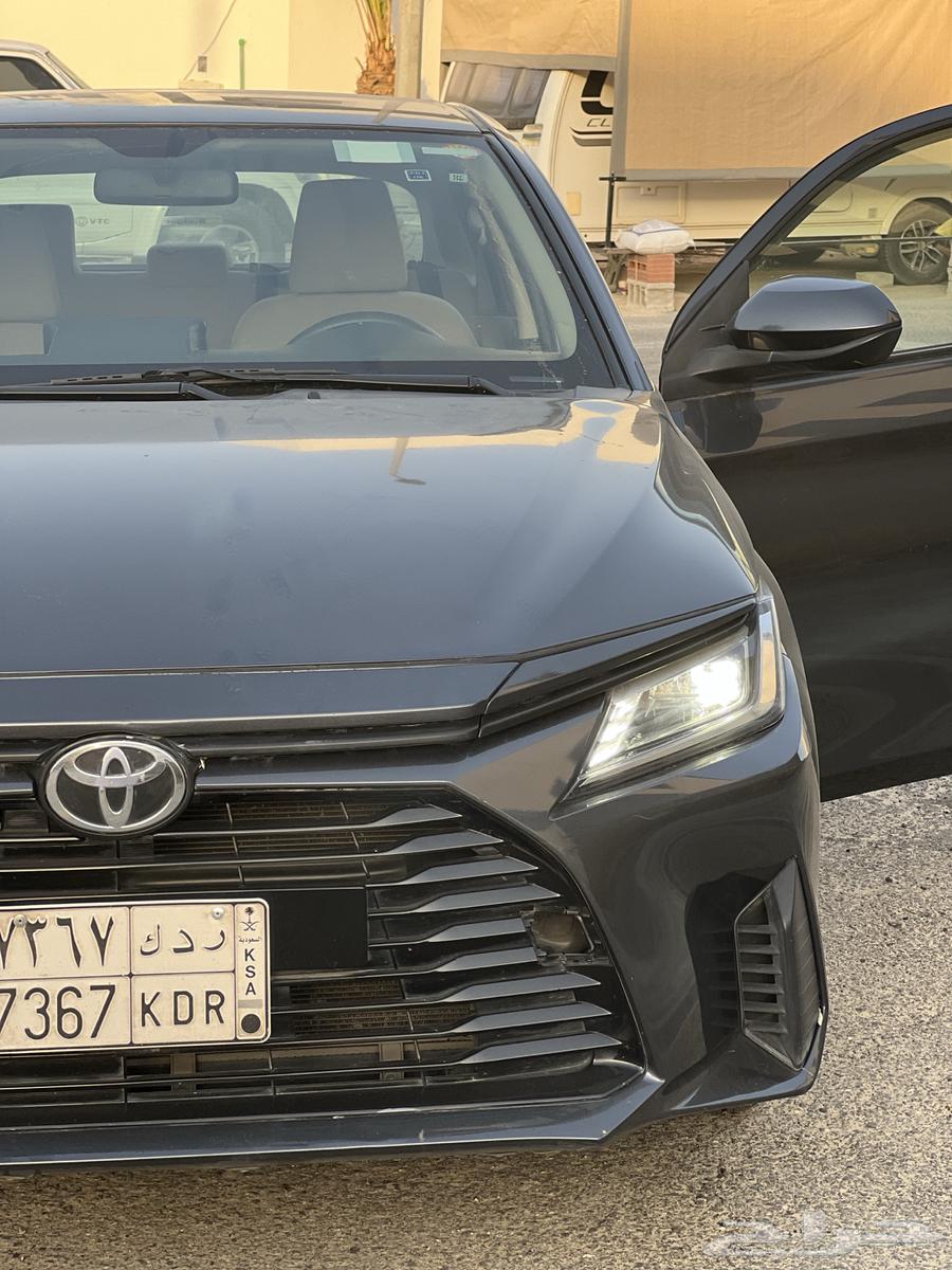 Yaris 2023 Titanium Color64553086742401111