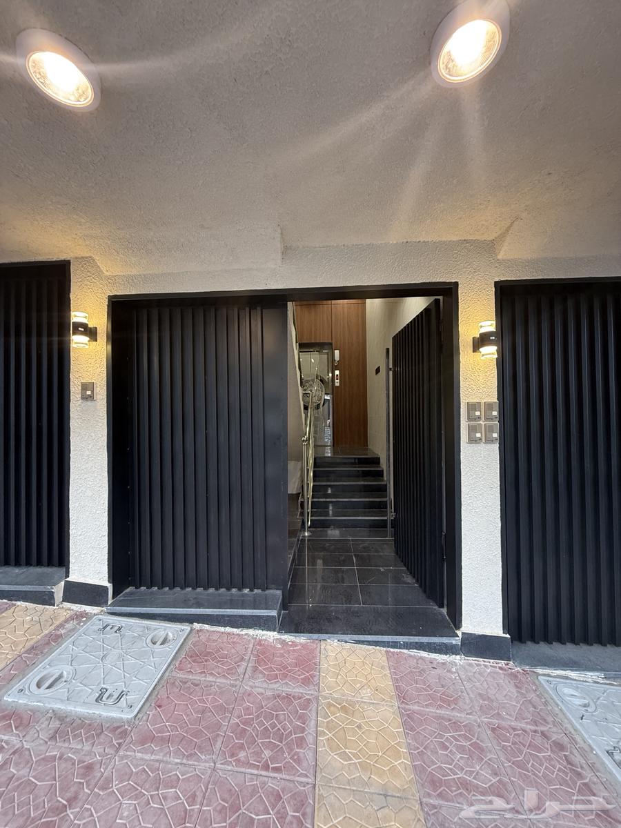 Upper-floor apartments for sale with external views, ready elevator, private roof for 540,00063614097235586113