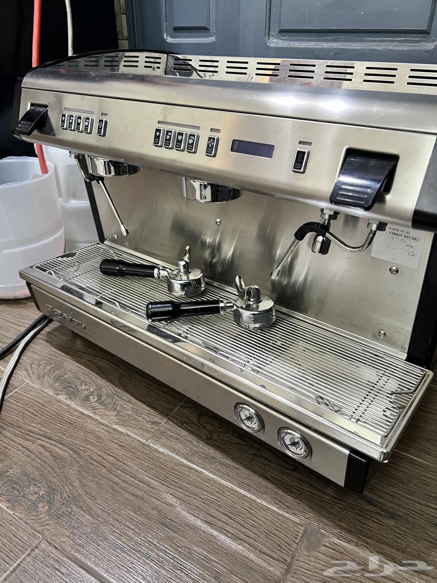 مكينة اسبريسو نضيف جدا63619652206722112