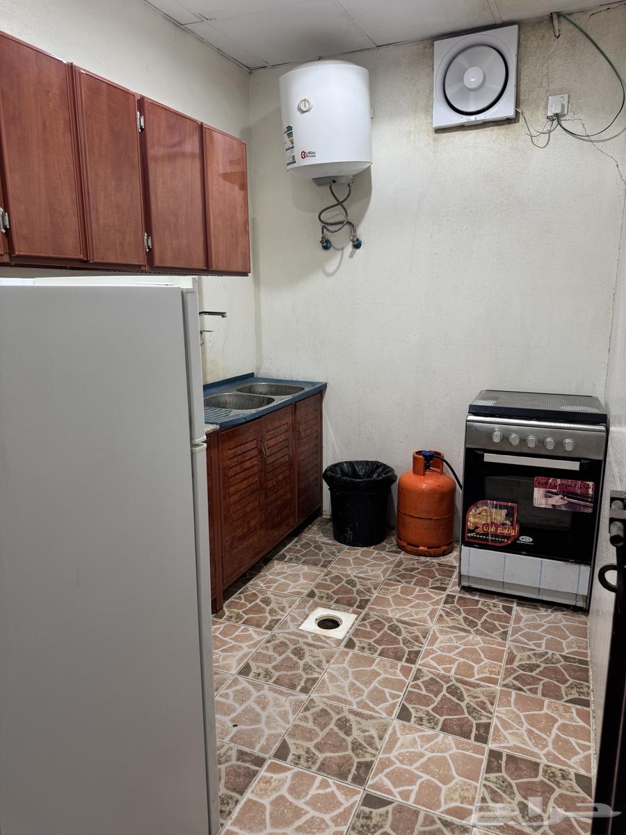 دوانيه للاجار طريق الملك عبدالله الرديف خلف مطعم اقلط63614099626241112