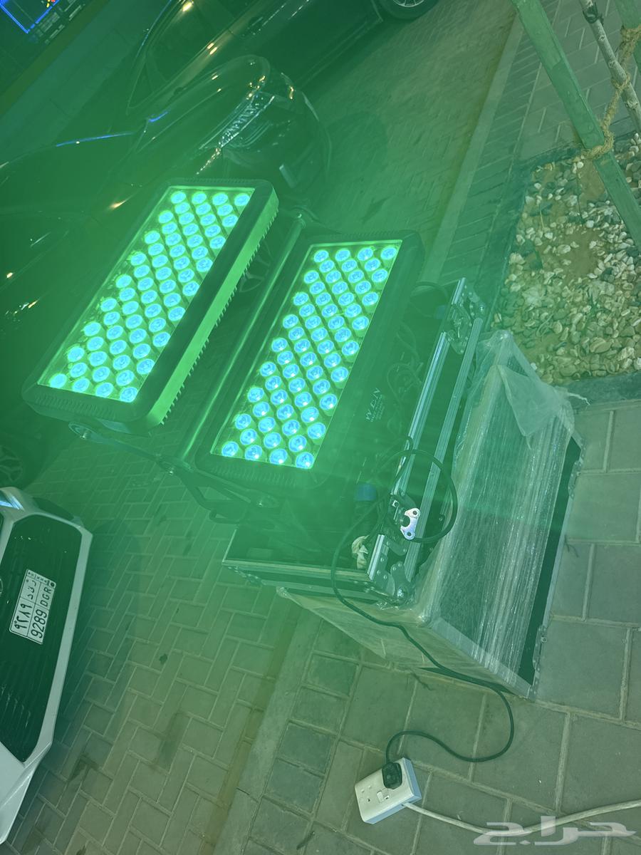 Rent or Sell Color Set Spotlight for Store Openings and Promotions64404167160706110