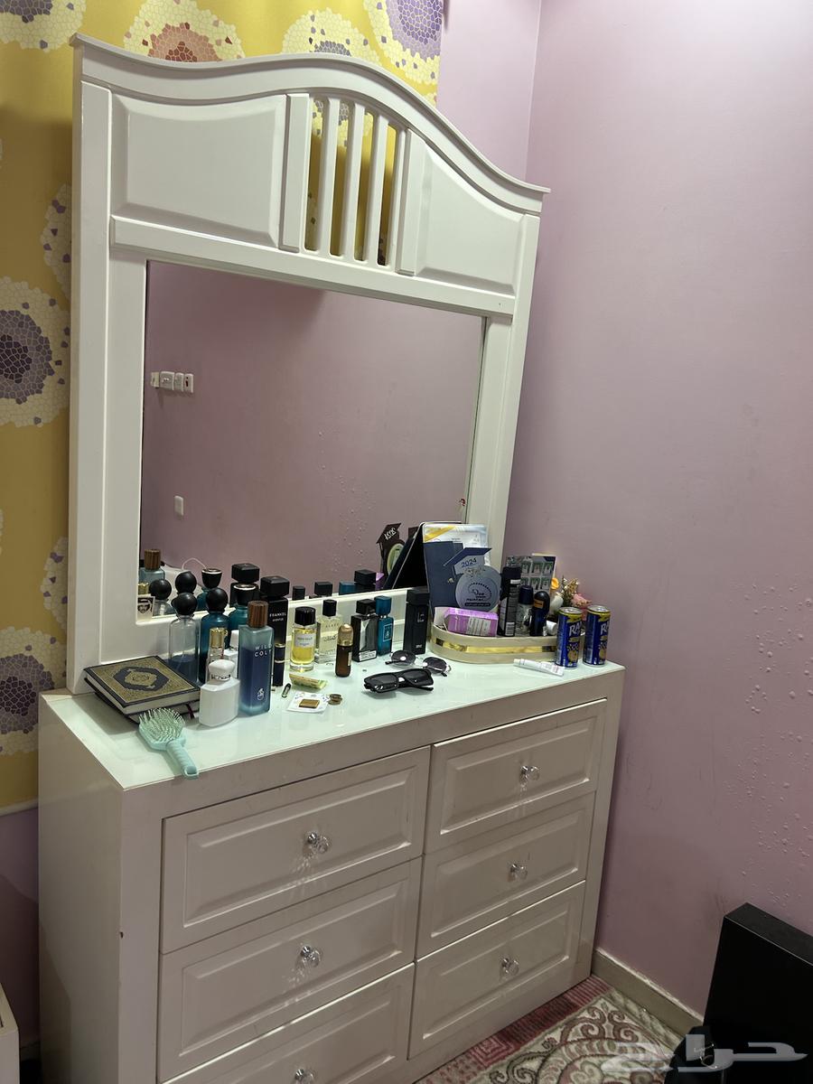 اثاث للبيع64403633371393114