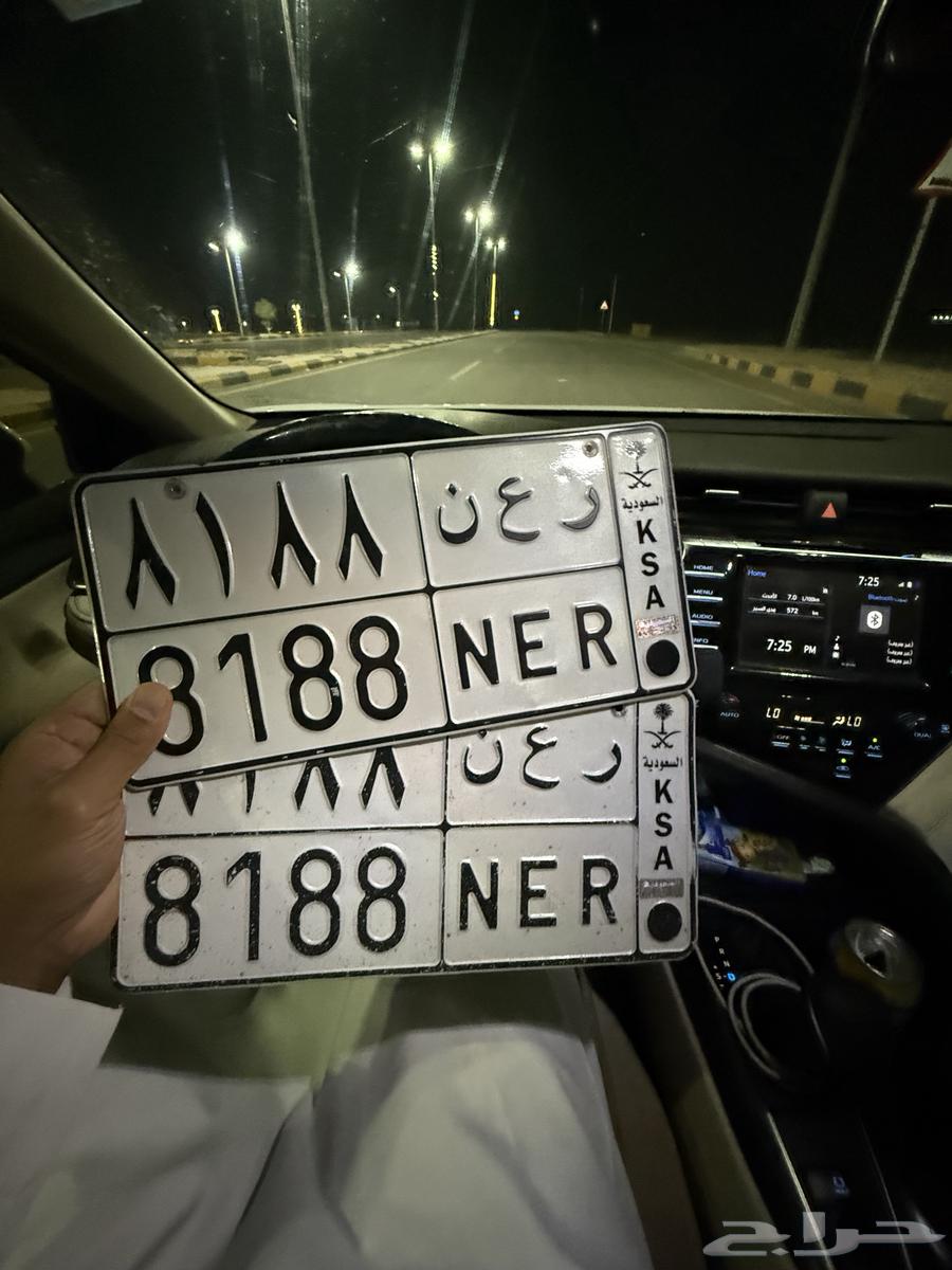 للبيع لوحة مميزه جاهزه64558475339779110