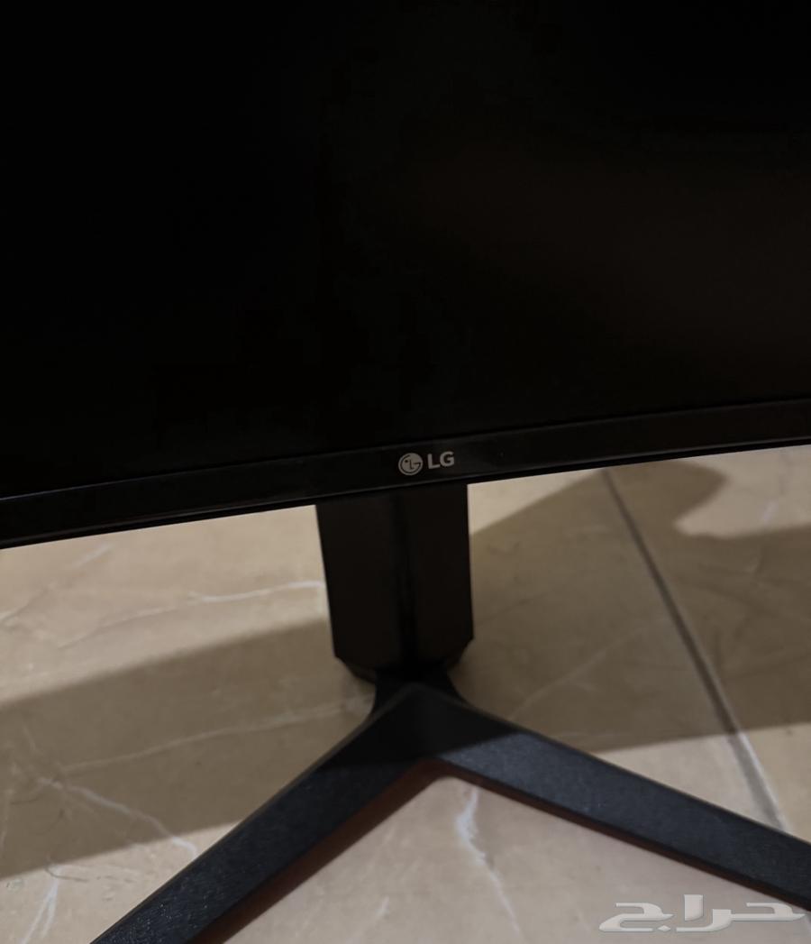 شاشة pc 4K منحنية64404542210179111