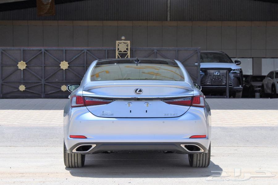 Lexus - ES350 DD - Gulf Specification - 2025 - Fully Loaded63618262706051113