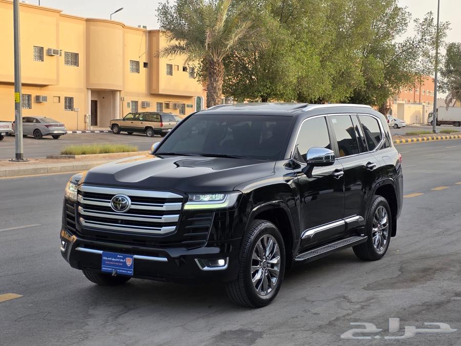 لاندكروزر2023 VXR63618263891587112