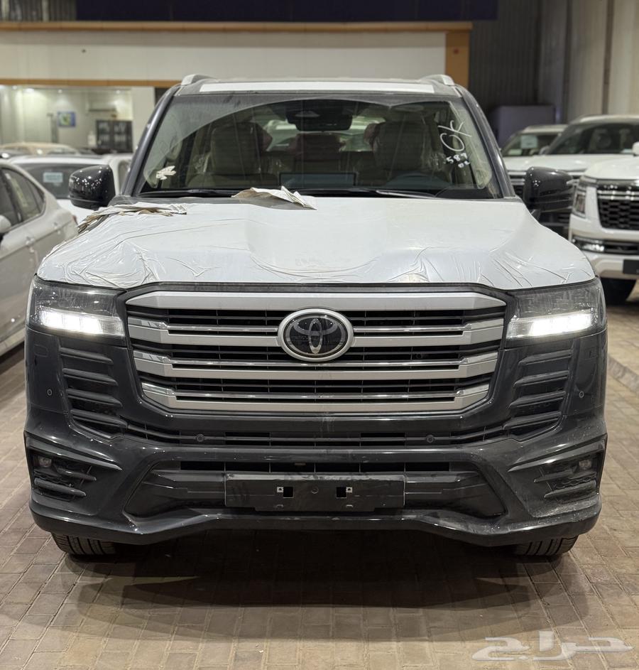 تويوتا لاندكروزر ( GXR-S ) 2025 خليجي ( اقل سعر ) بطاقه63618267620355111