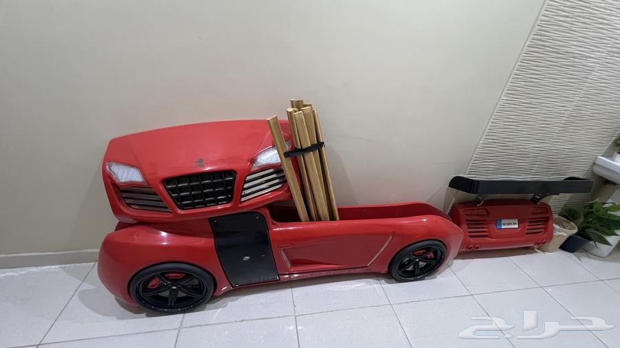 سرير أطفال شكل سيارة لون احمر64404125707010110
