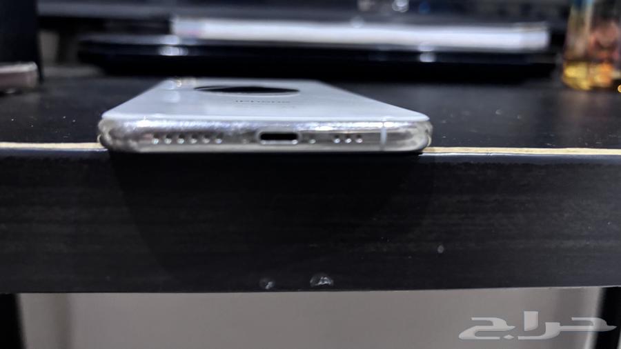 للبيع ايفون xs64401744583810111