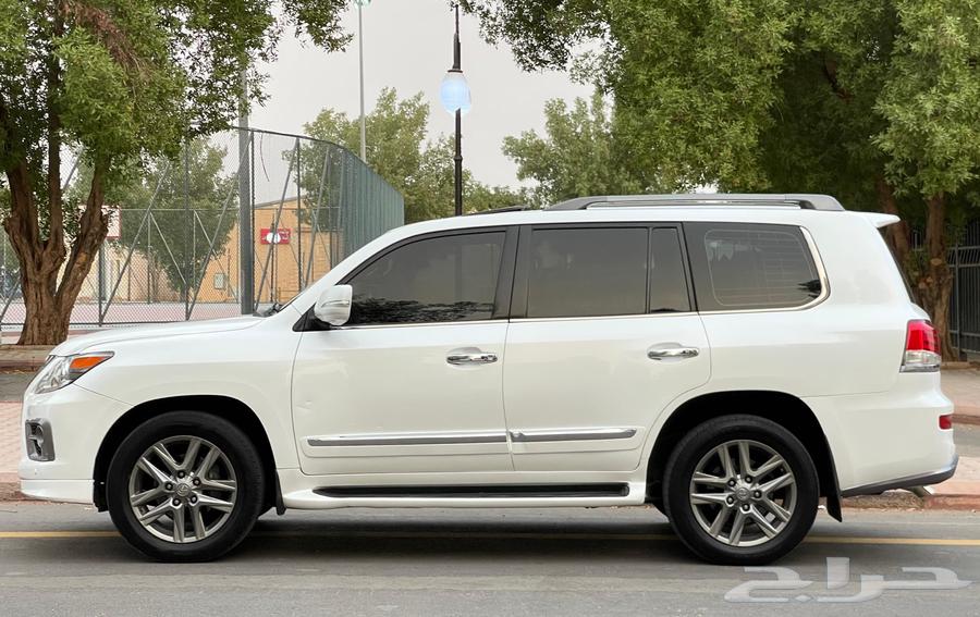 2014 Lexus LX570 Full Saudi Specification63618261542657114