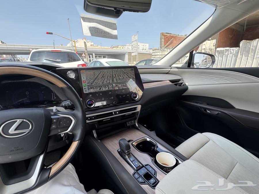 لكزس ار اكس BH 2024 ابيض وكالة63618254313859114