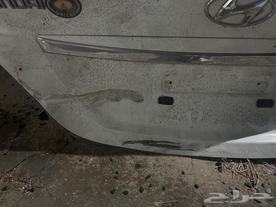 شنطه اكسنت 2012 فيها صدمه بييعها بدرن العلامه و الحروفف63618156885123112