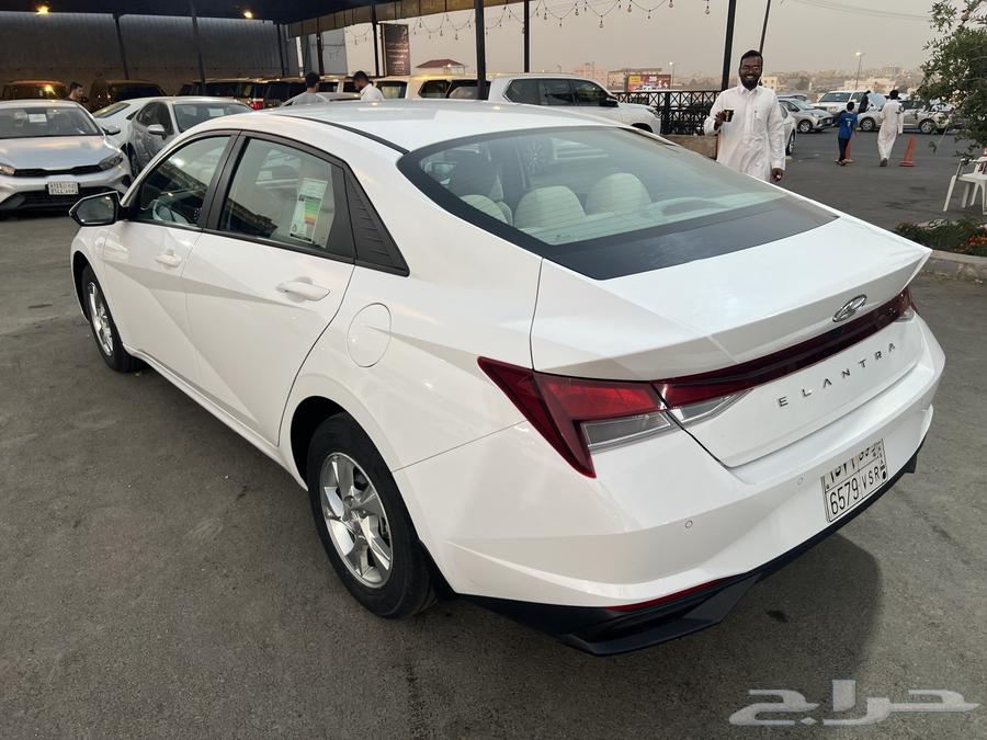 2023 Elantra with low mileage63618263476993112