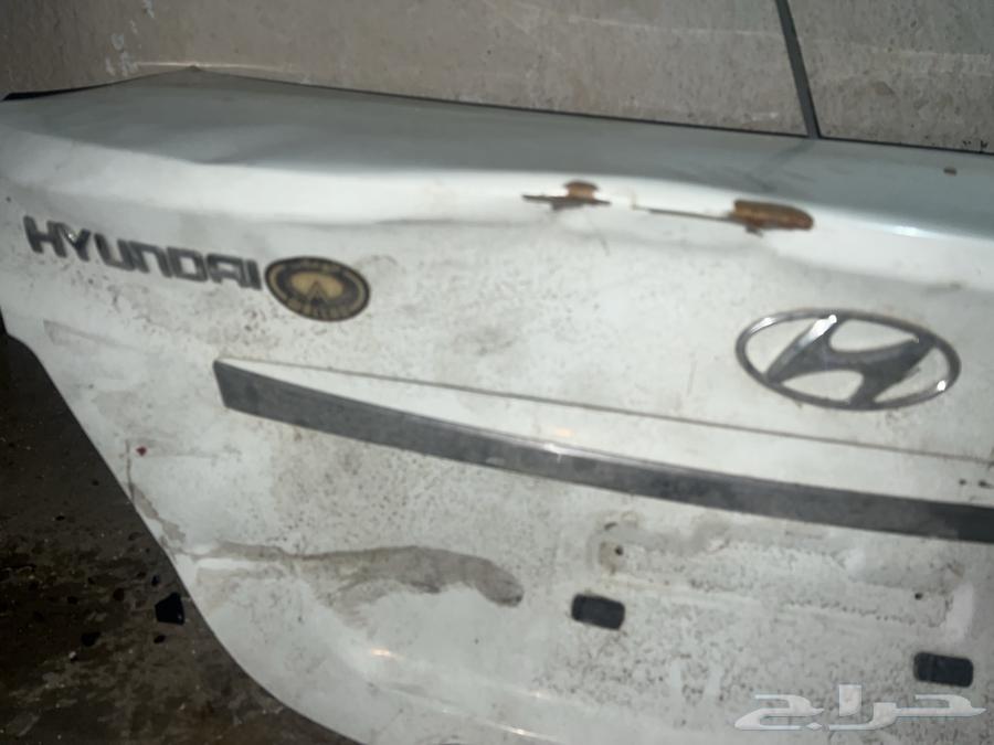 شنطه اكسنت 2012 فيها صدمه بييعها بدرن العلامه و الحروفف63618156885123111