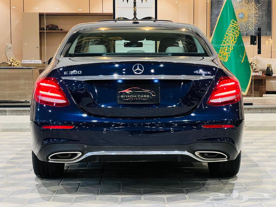 2017 Mercedes E300, first owner, in agency condition63618170969347113