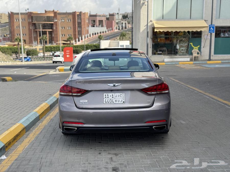 For sale Genesis 2017 model, very clean63618251042946111