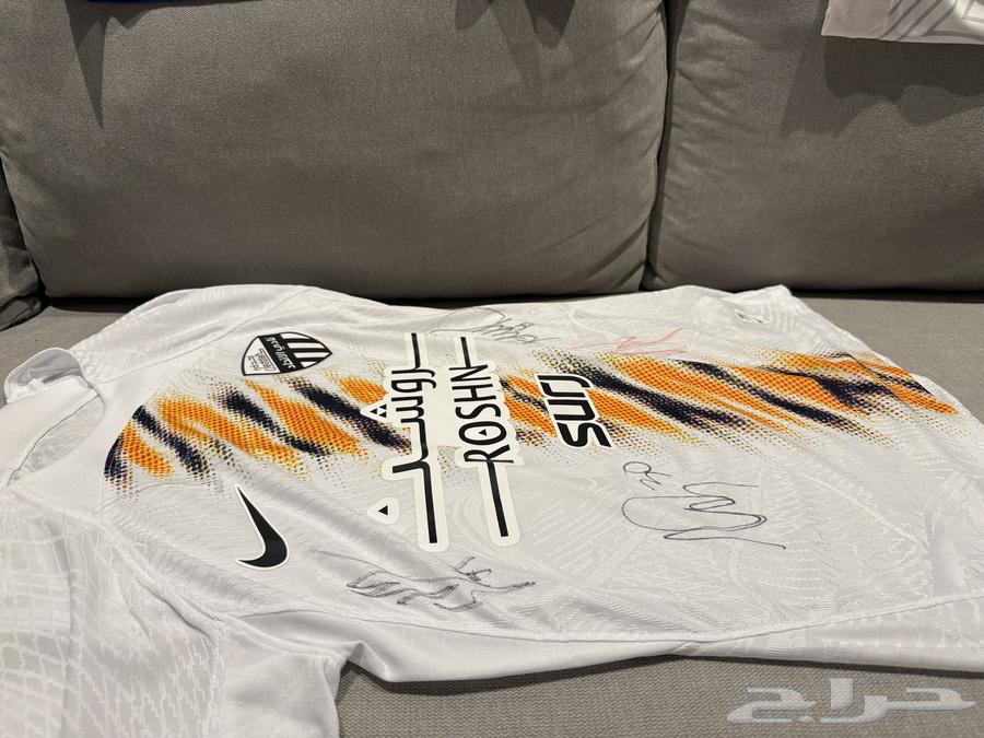 تيشيرت الاتحاد 2024 2025 موقع من اللعيبه للبيع64401327524354111