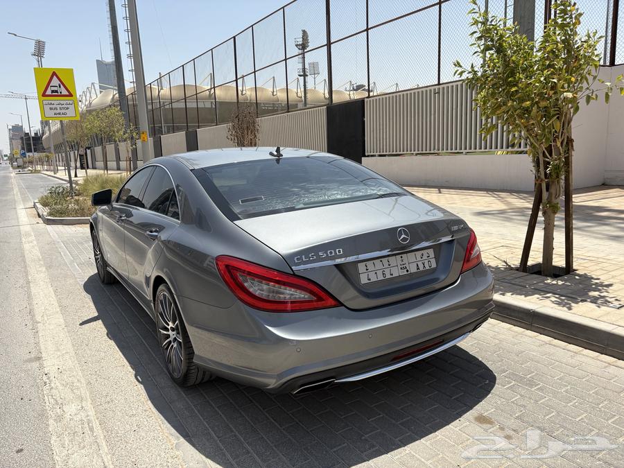 Mercedes CLS 500 model 201263618255988739113