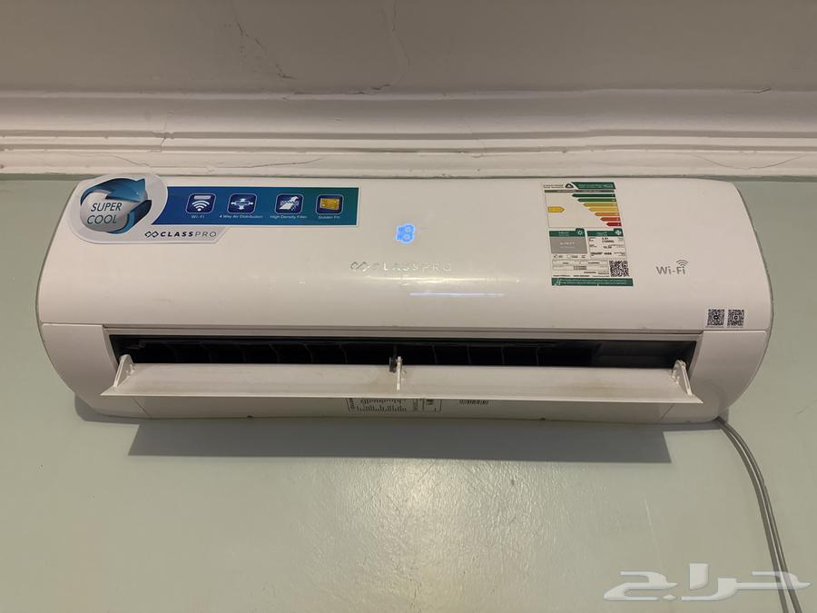 Split air conditioner64403151705603110