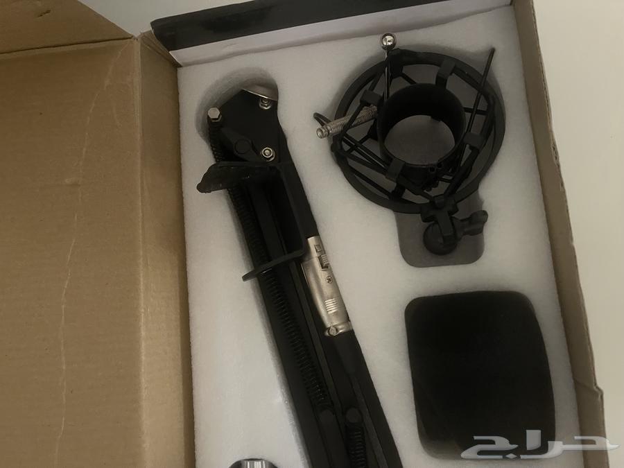 Mike64403283763586112