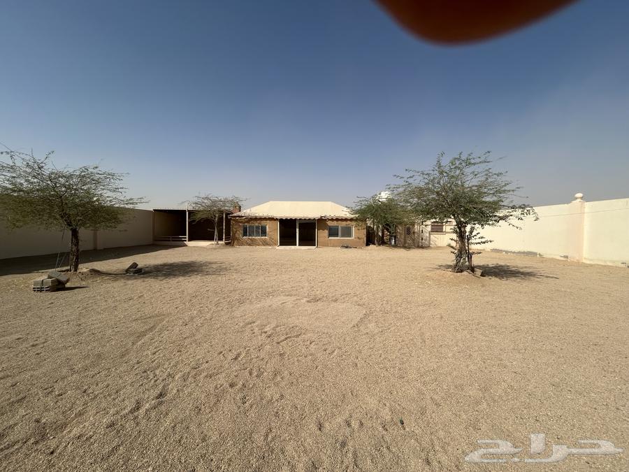 Spacious 750 square meter rest house in a wide neighborhood63614098248577113