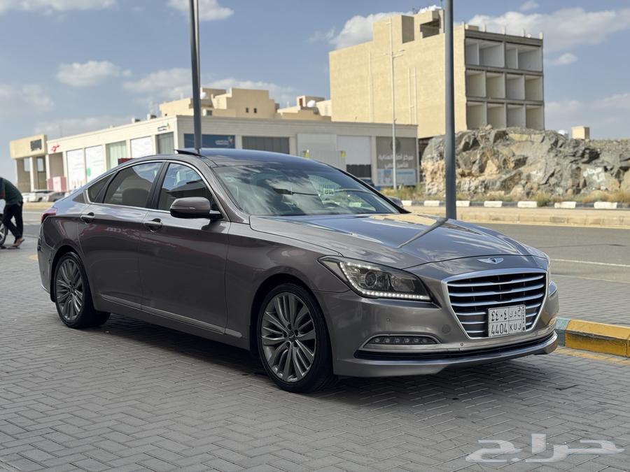 For sale Genesis 2017 model, very clean63618251042946113