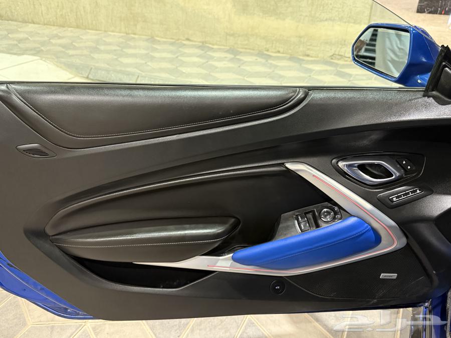 2017 Camaro V6 RS ZL1 (Excellent Condition)64555418599811114