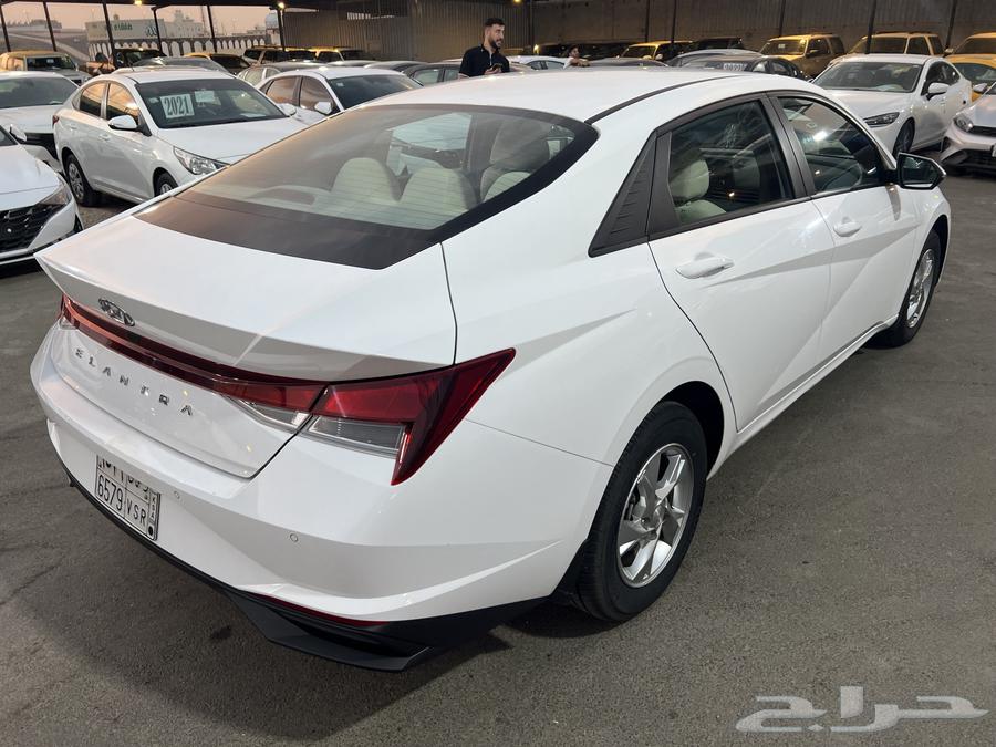 2023 Elantra with low mileage63618263476993113