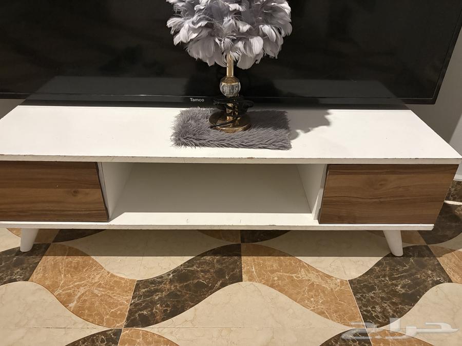 طاوله تليفزيون64401550740739114