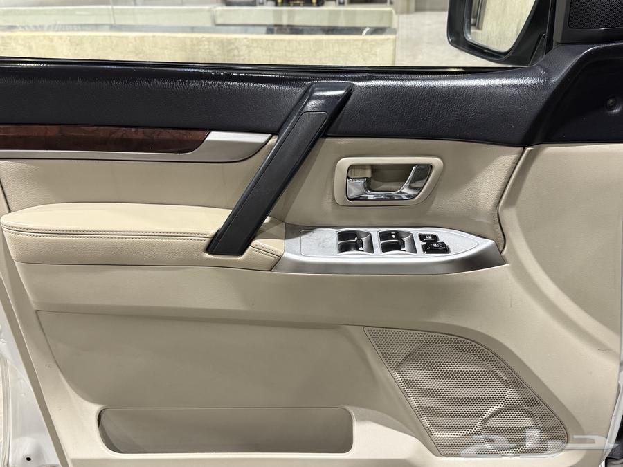 باجيرو 2019 فل (بحالة ممتازة)64555517577731114