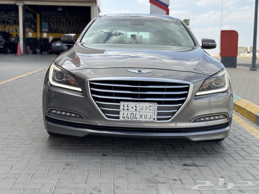 For sale Genesis 2017 model, very clean63618251042946114