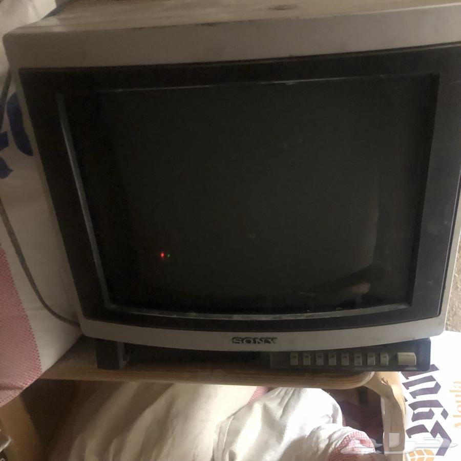 تلفزيون قديم للتراث64401633359234110