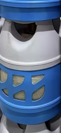Fiber gas cylinder with excellent safety ratio and lightweight63619447039491112