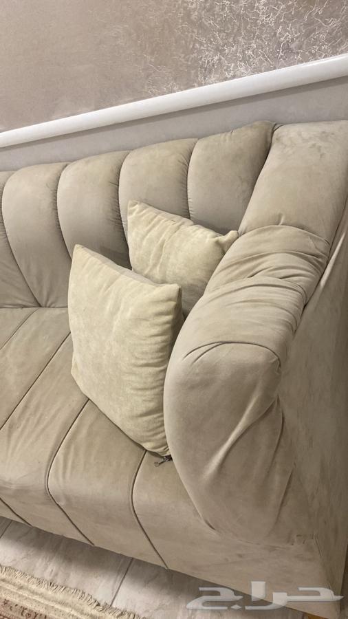 Sofa, table, and 4 side tables for sale64402609327746112